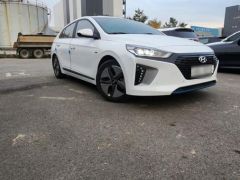 Фото авто Hyundai IONIQ