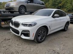 Photo of the vehicle BMW X4