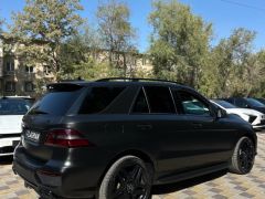 Сүрөт унаа Mercedes-Benz M-Класс AMG