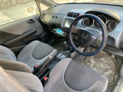 Photo of the vehicle Honda Fit