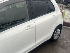 Сүрөт унаа Toyota Vitz