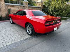 Фото авто Dodge Challenger