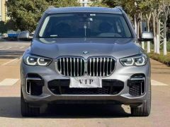 Photo of the vehicle BMW X5