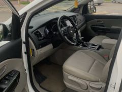 Фото авто Kia Carnival