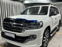 Фото авто Toyota Land Cruiser