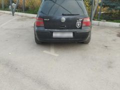 Photo of the vehicle Volkswagen Golf