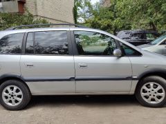 Photo of the vehicle Opel Zafira