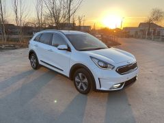 Сүрөт унаа Kia Niro