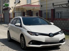 Фото авто Toyota Auris