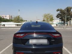 Сүрөт унаа Kia Stinger