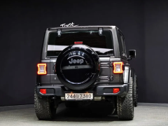 Сүрөт унаа Jeep Wrangler