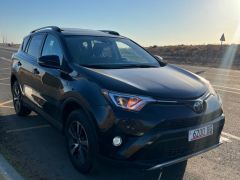 Сүрөт унаа Toyota RAV4