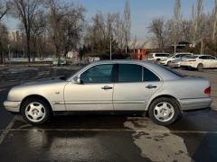 Photo of the vehicle Mercedes-Benz E-Класс