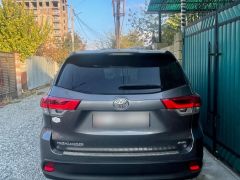 Сүрөт унаа Toyota Highlander