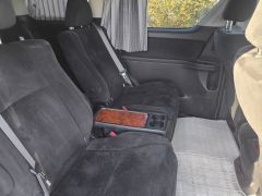 Фото авто Toyota Alphard