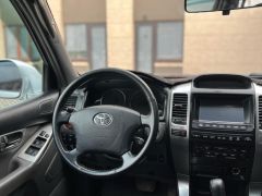 Фото авто Toyota Land Cruiser Prado