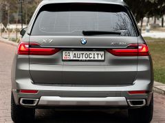 Фото авто BMW X7