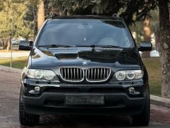 Photo of the vehicle BMW X5