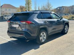 Photo of the vehicle Toyota RAV4