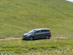 Photo of the vehicle Toyota Wish