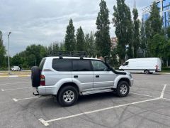 Сүрөт унаа Toyota Land Cruiser Prado