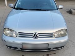 Photo of the vehicle Volkswagen Golf