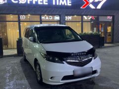 Сүрөт унаа Honda Elysion