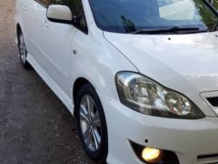 Фото авто Toyota Ipsum