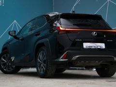 Photo of the vehicle Lexus UX