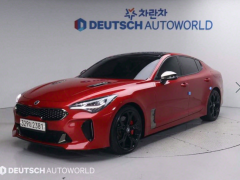 Photo of the vehicle Kia Stinger