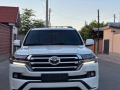 Сүрөт унаа Toyota Land Cruiser