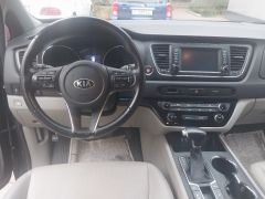 Фото авто Kia Carnival