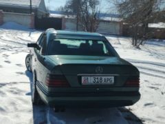 Photo of the vehicle Mercedes-Benz W124