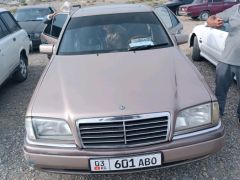 Сүрөт унаа Mercedes-Benz C-Класс