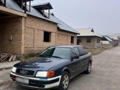 Photo of the vehicle Audi 100