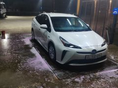 Фото авто Toyota Prius