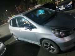 Photo of the vehicle Honda Fit