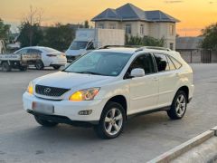 Photo of the vehicle Lexus RX