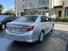 Сүрөт унаа Toyota Camry