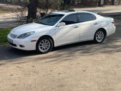 Photo of the vehicle Lexus ES