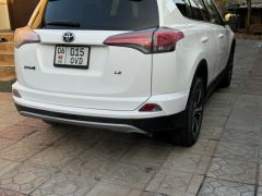 Photo of the vehicle Toyota RAV4