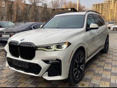 Фото авто BMW X7