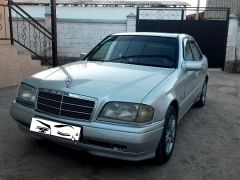 Сүрөт унаа Mercedes-Benz C-Класс