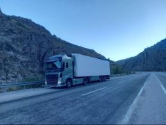 Фото авто Volvo FH