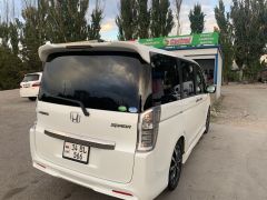 Сүрөт унаа Honda Stepwgn