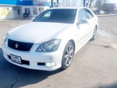 Сүрөт унаа Toyota Crown