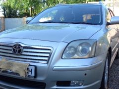 Фото авто Toyota Avensis