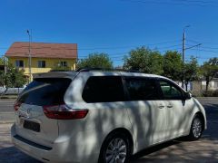 Сүрөт унаа Toyota Sienna