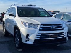 Photo of the vehicle Toyota Highlander