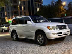 Photo of the vehicle Lexus LX